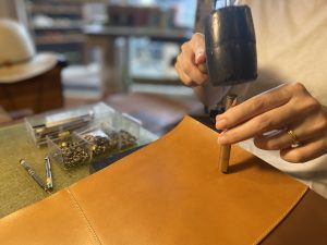 ミシンで作るレザーバッグ