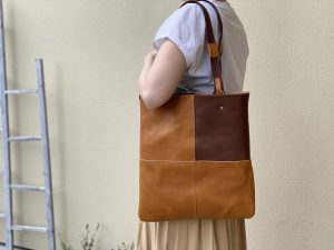 ミシンで作るレザーバッグ