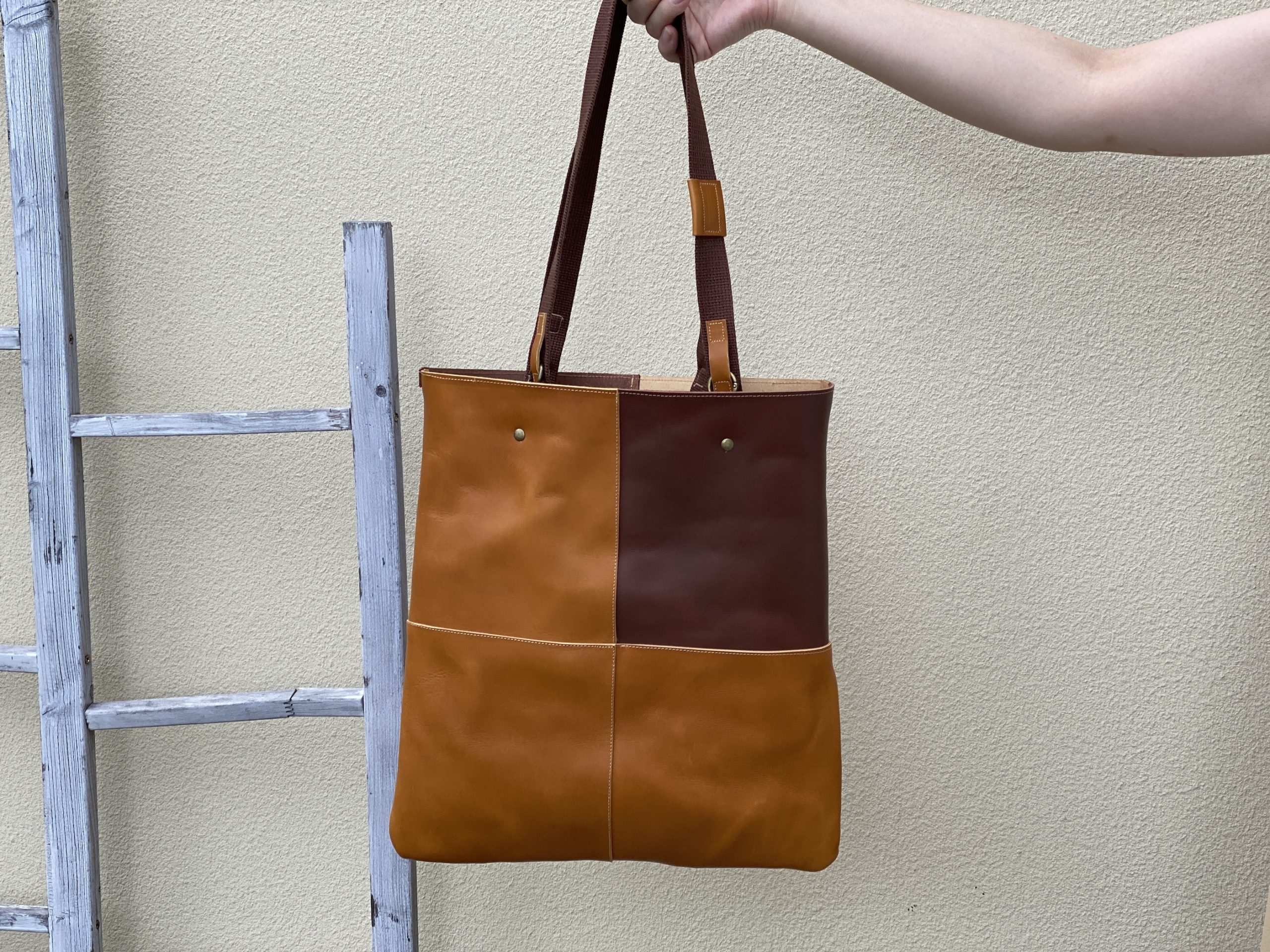 ミシンで作るレザーバッグ