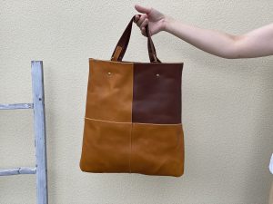 ミシンで作るレザーバッグ